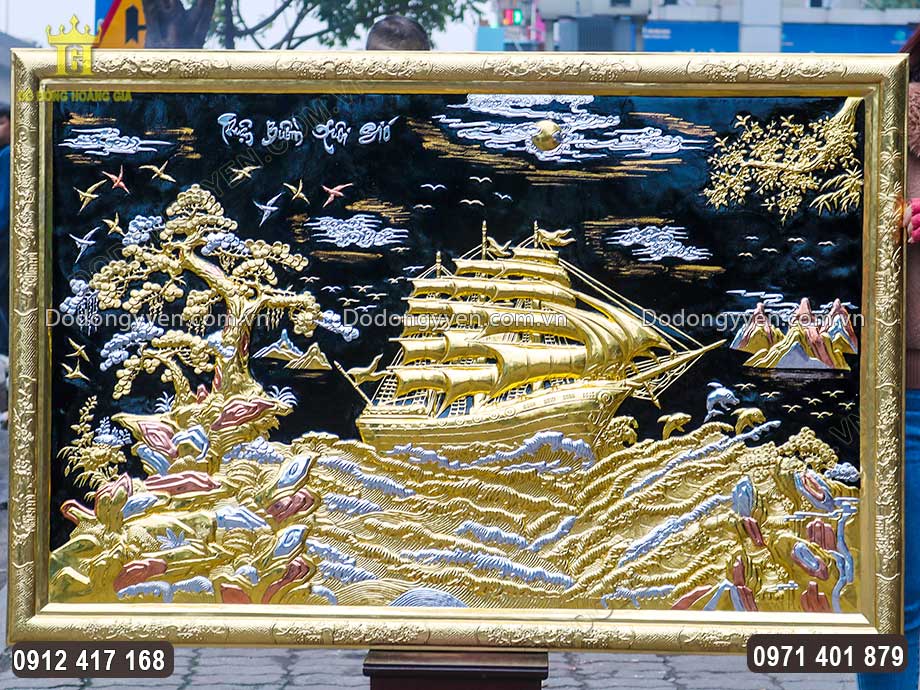 Bề mặt vật phẩm được phun phủ b&oacute;ng 2K trong suốt v&ocirc; c&ugrave;ng đẹp
